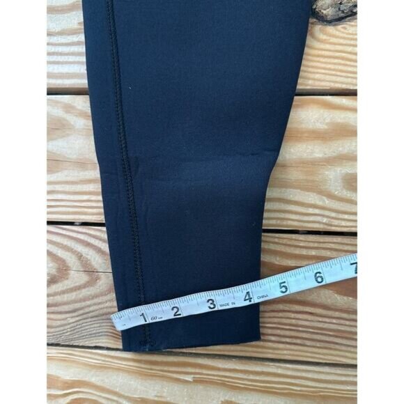 Quiksilver Full Body Wetsuit And Booties Size Medium Men’s Black - Picture 6 of 10